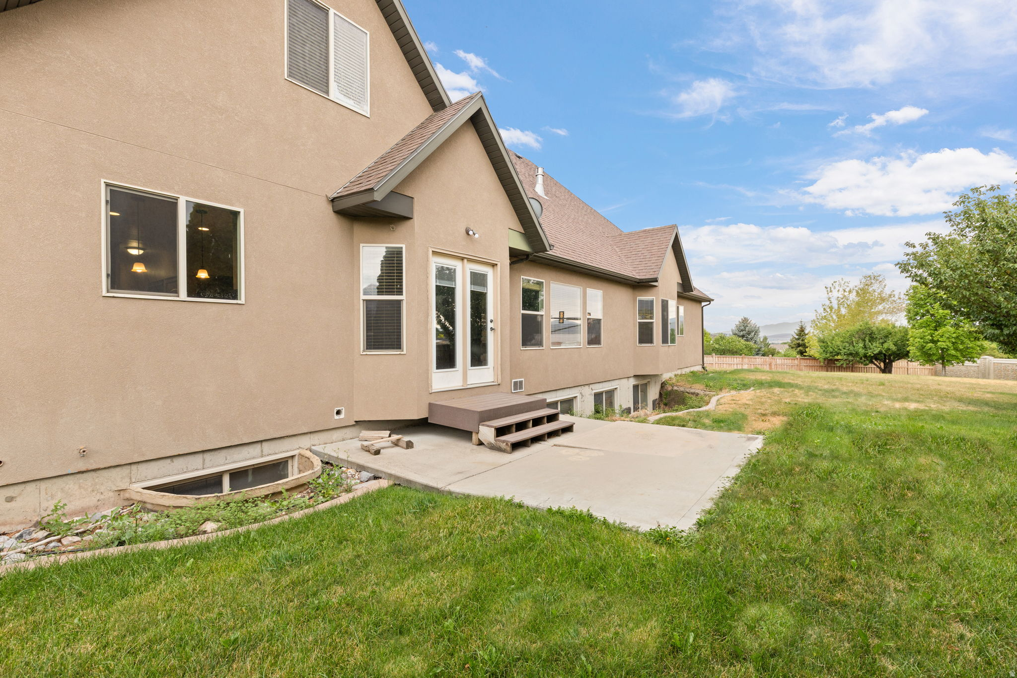 MITCHELL MEADOWS - Residential