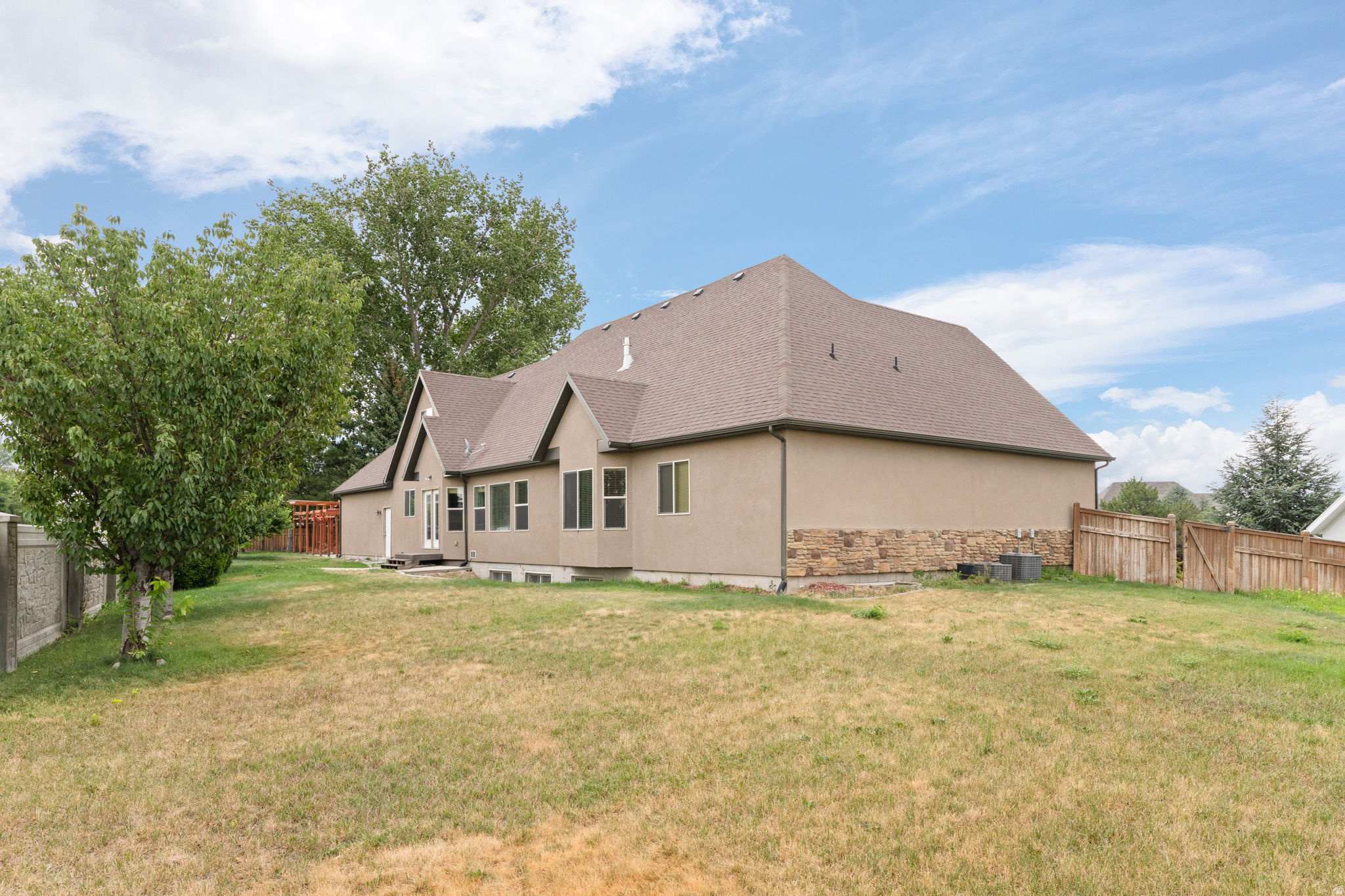MITCHELL MEADOWS - Residential