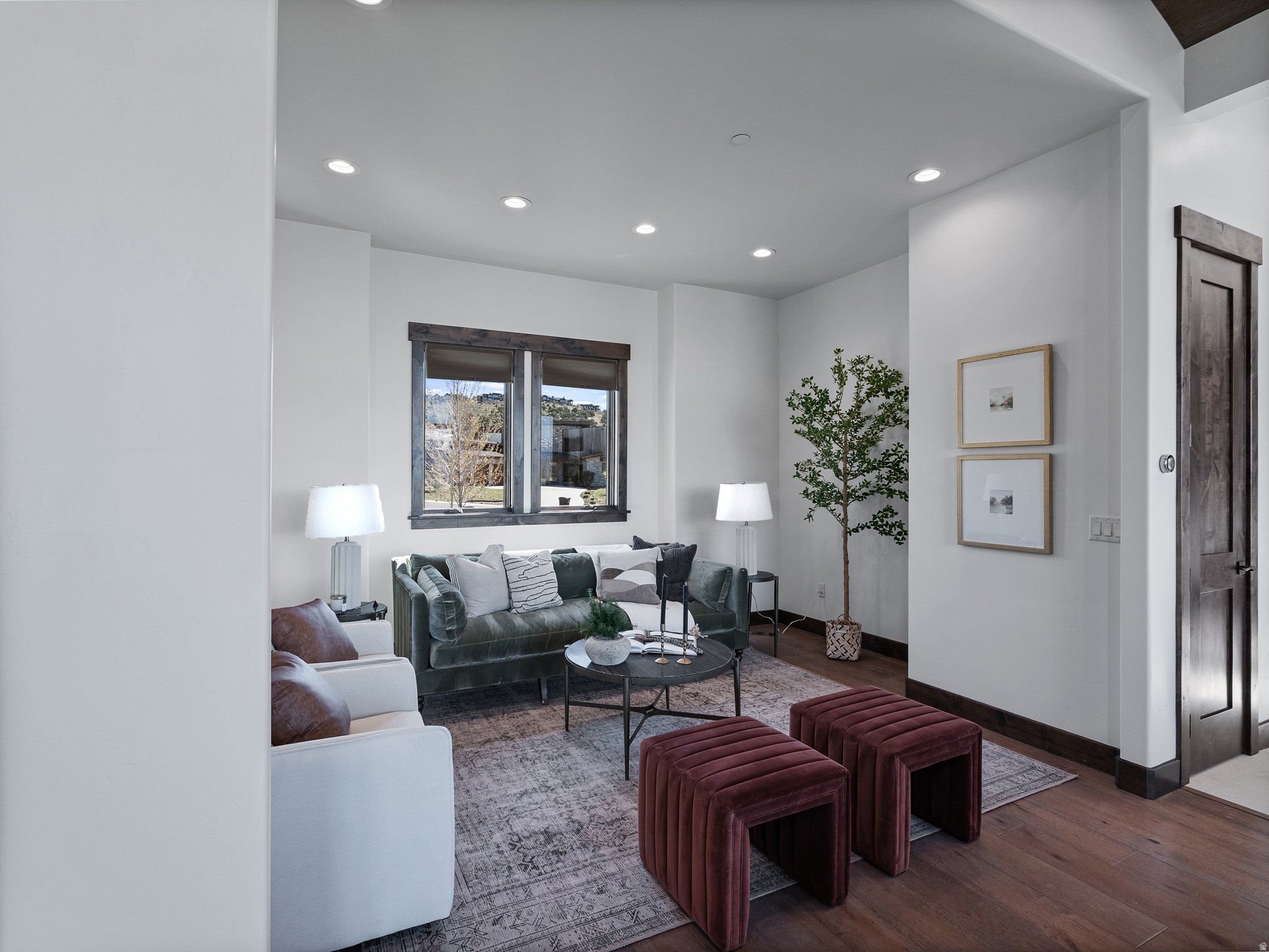 RED LEDGES - Residential