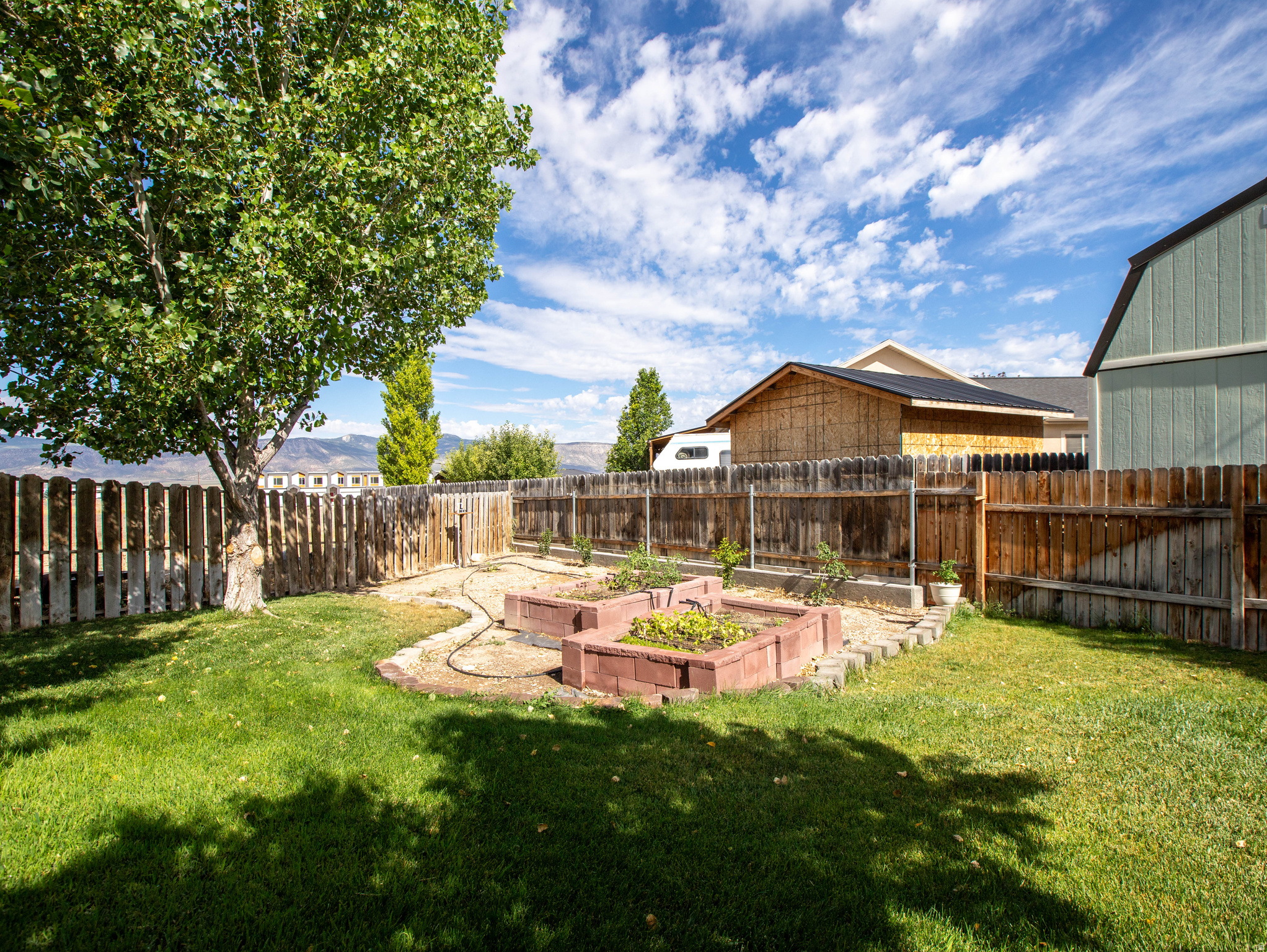 COTTONWOOD ESTATES - Residential