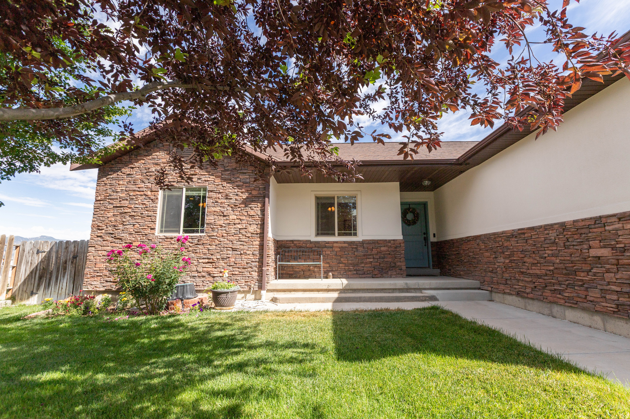 COTTONWOOD ESTATES - Residential