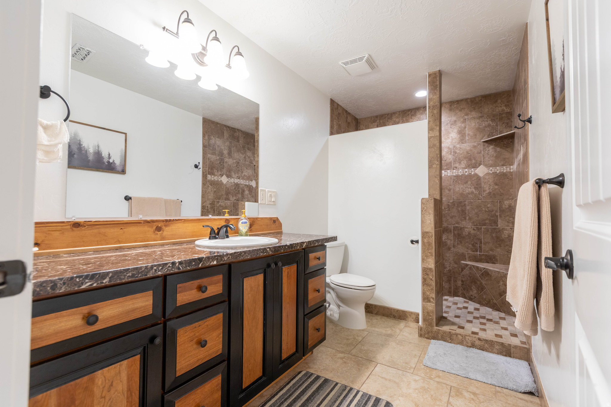 COTTONWOOD ESTATES - Residential
