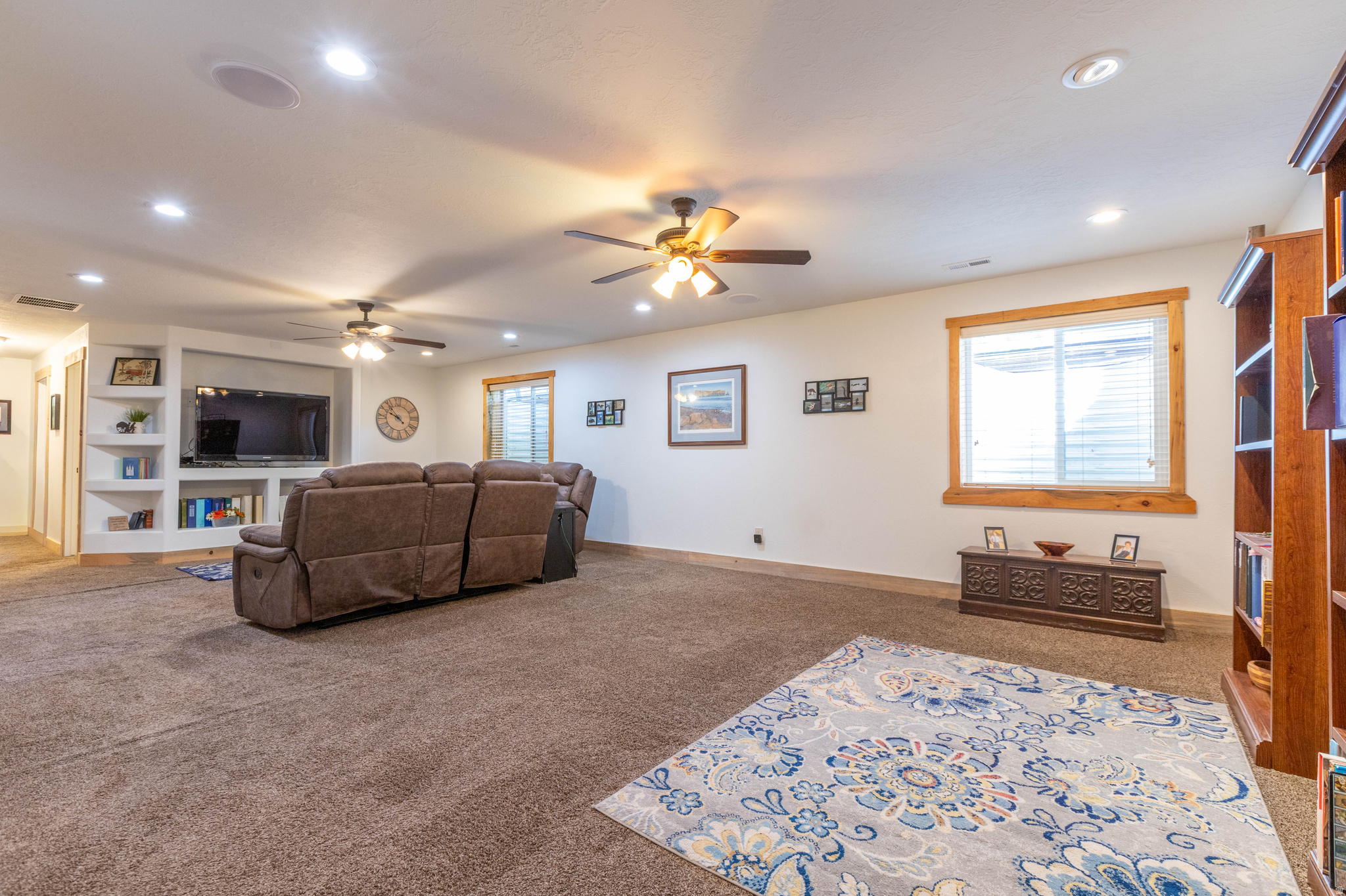 COTTONWOOD ESTATES - Residential