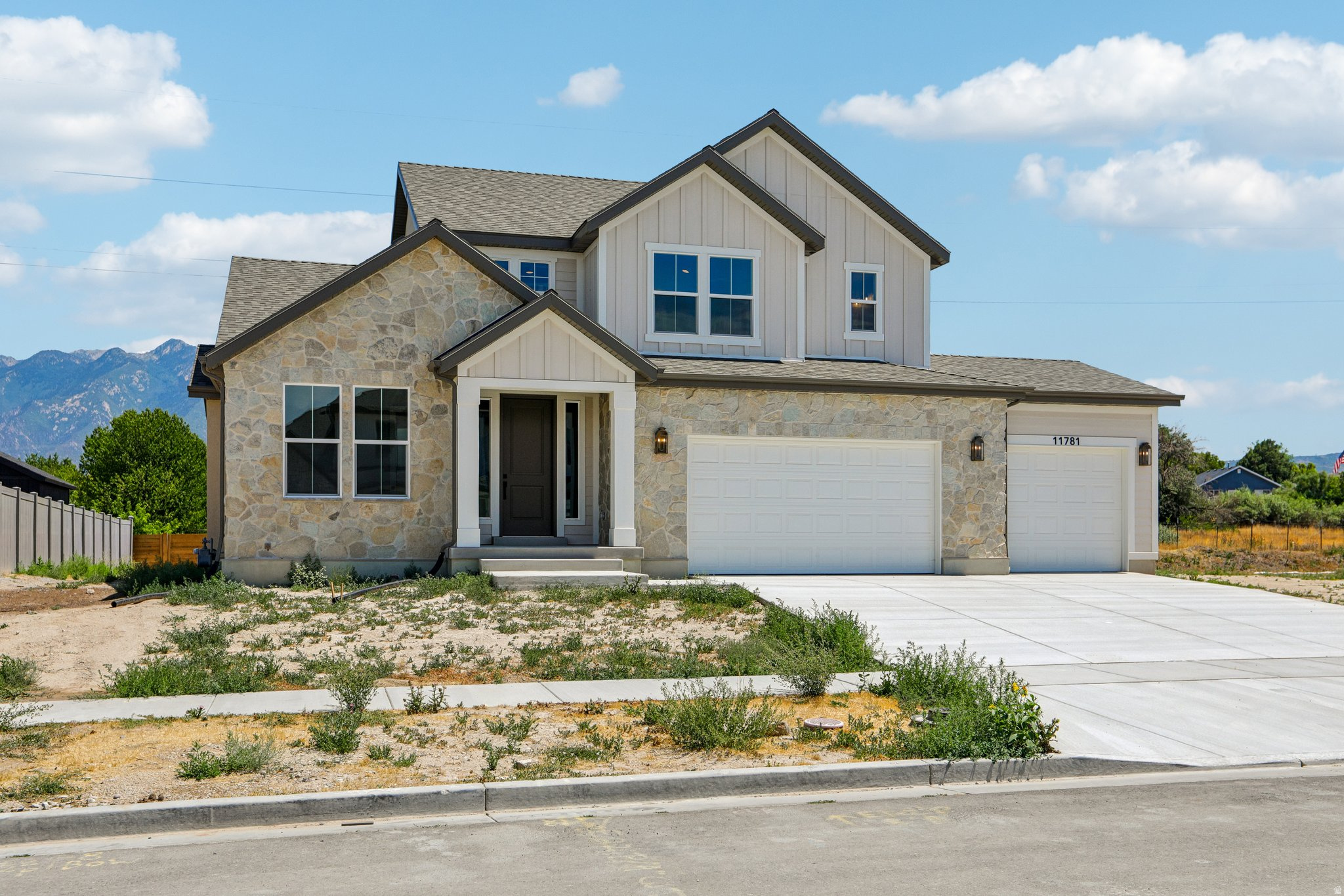 BIG WILLOW CREEK318 - Residential