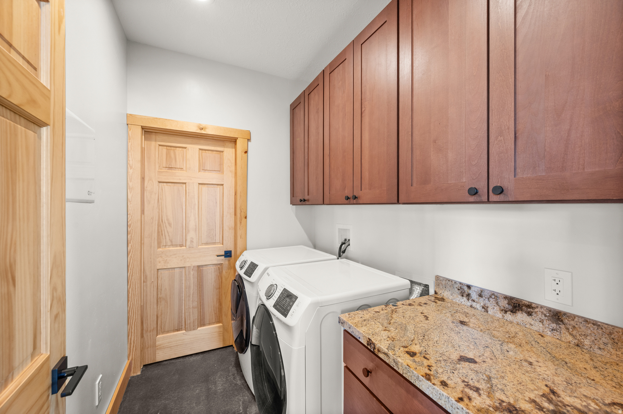 LAKE ROCKPORT ESTATES - Residential