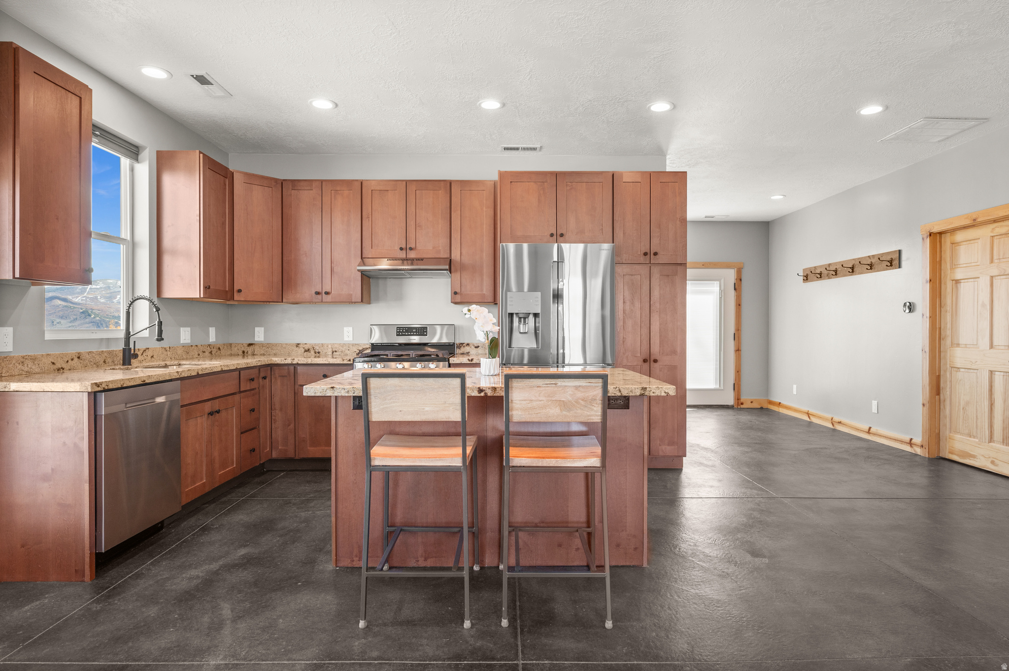 LAKE ROCKPORT ESTATES - Residential