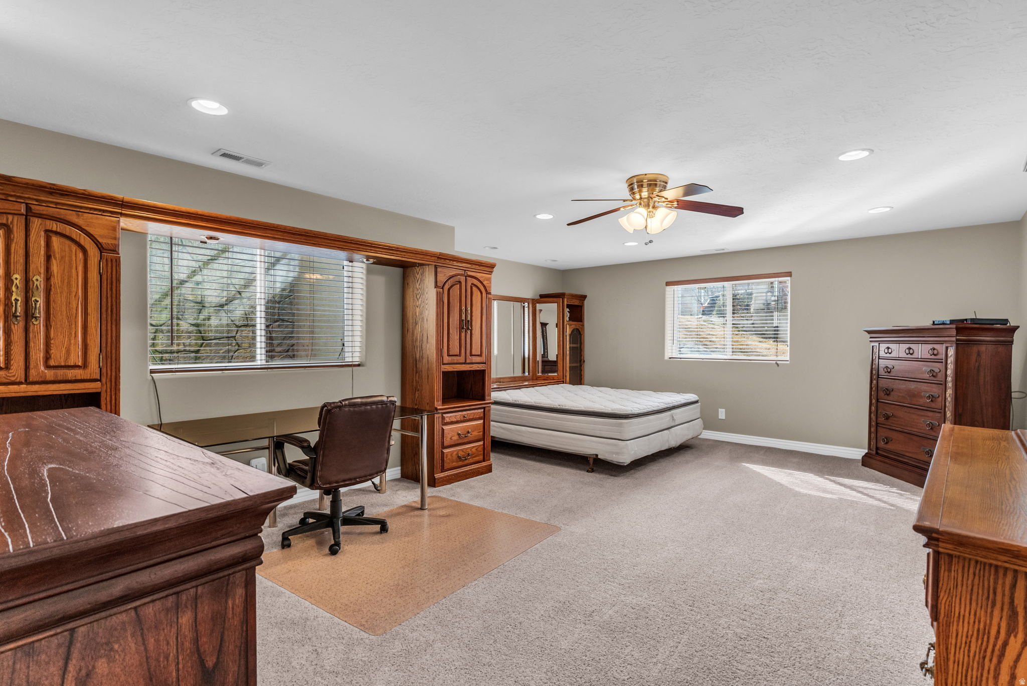 HERITAGE SOUTH MOUNTAIN - Residential