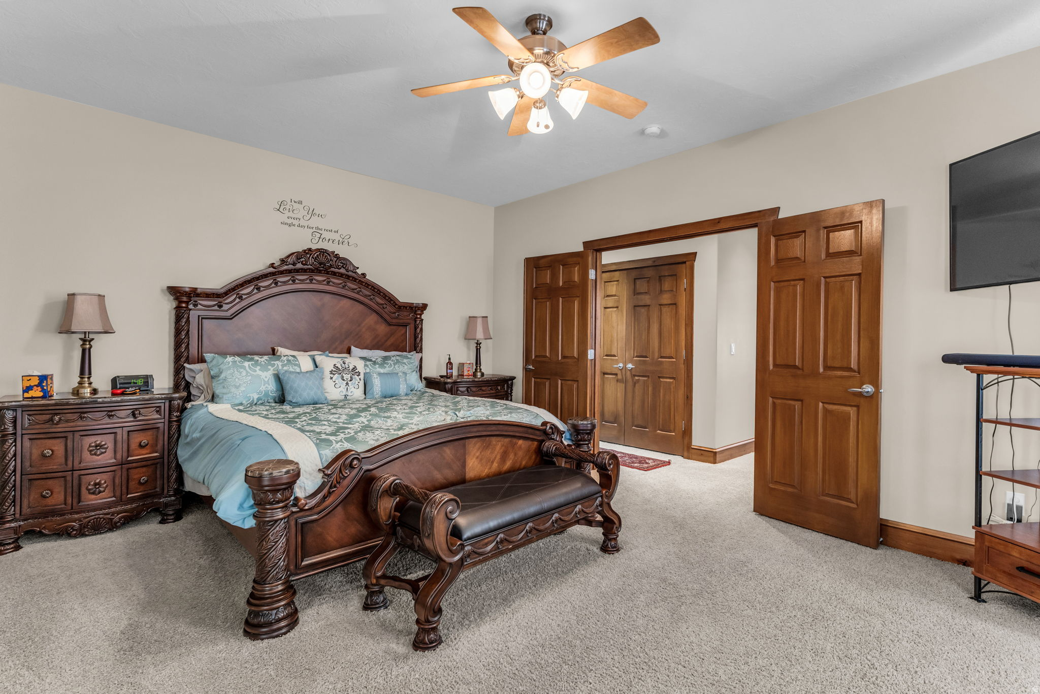 HERITAGE SOUTH MOUNTAIN - Residential