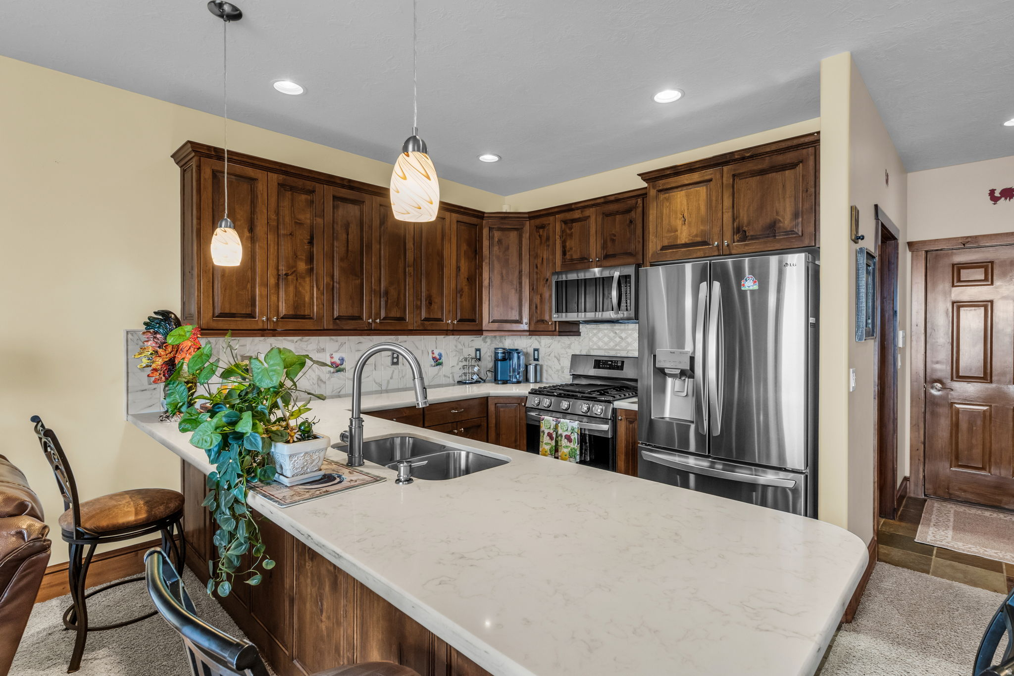 HERITAGE SOUTH MOUNTAIN - Residential