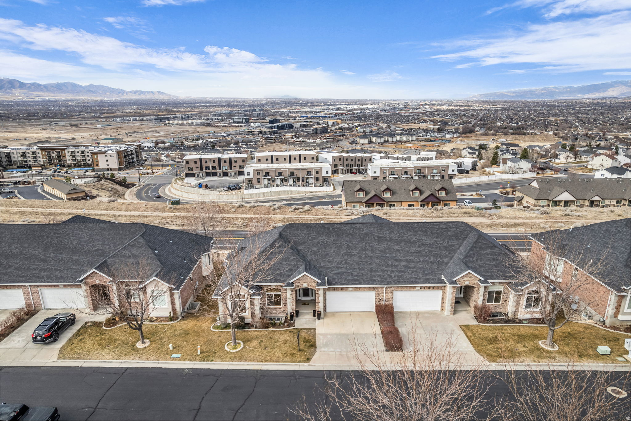 HERITAGE SOUTH MOUNTAIN - Residential