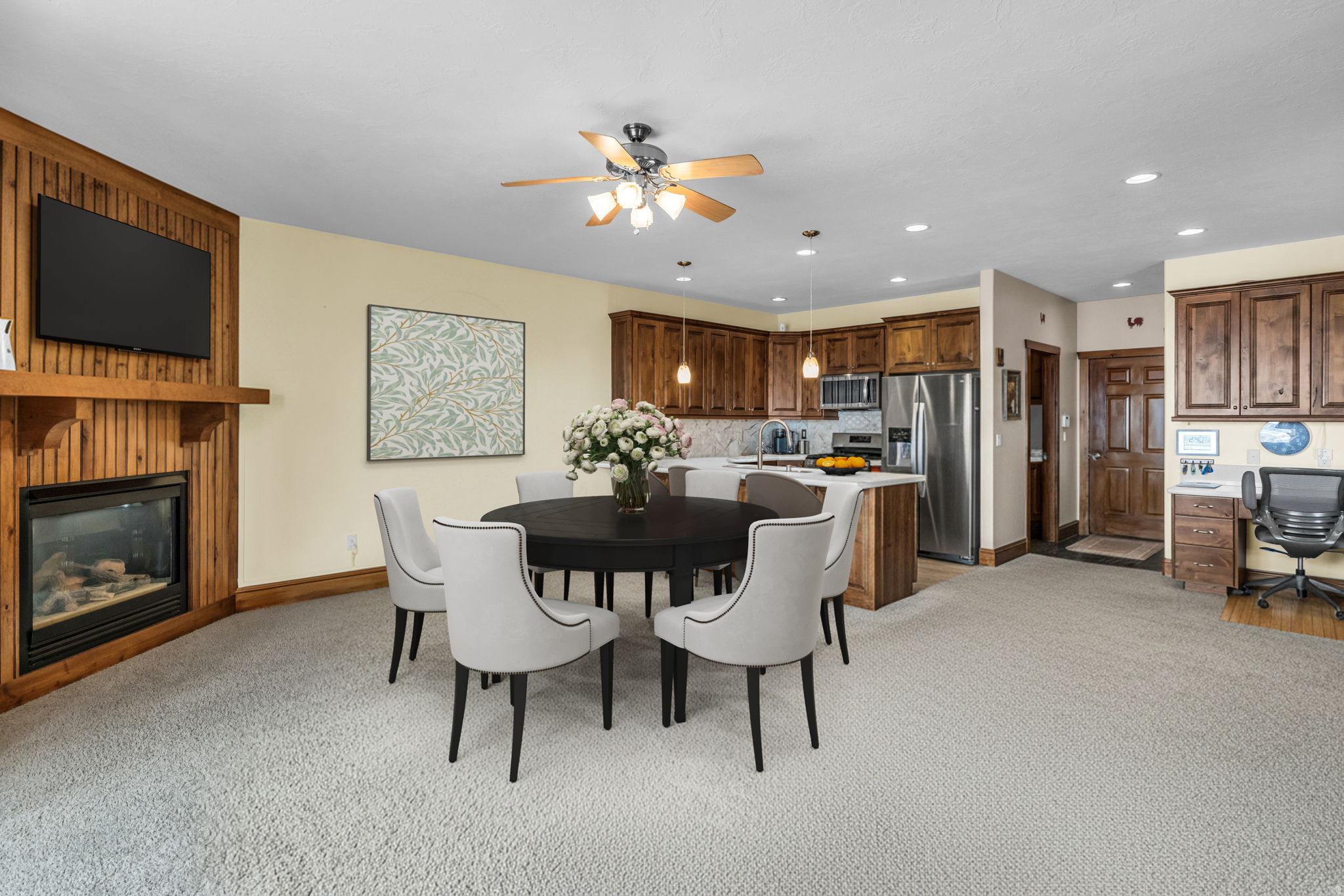 HERITAGE SOUTH MOUNTAIN - Residential