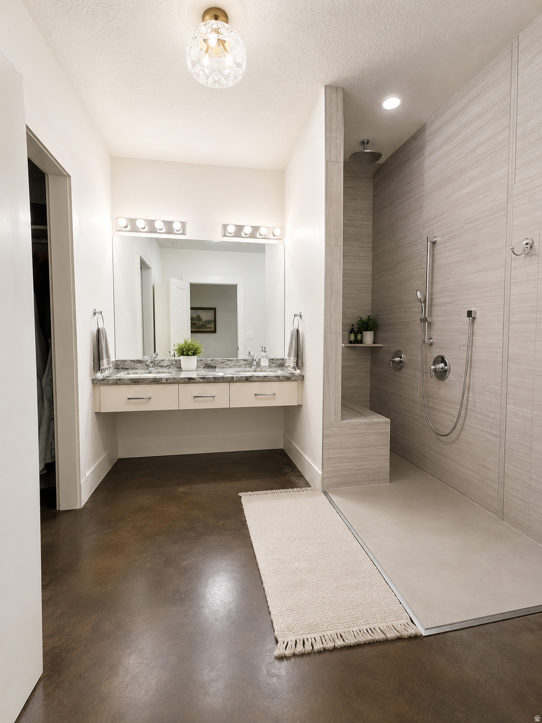 FARMINGTON RANCHES - Residential