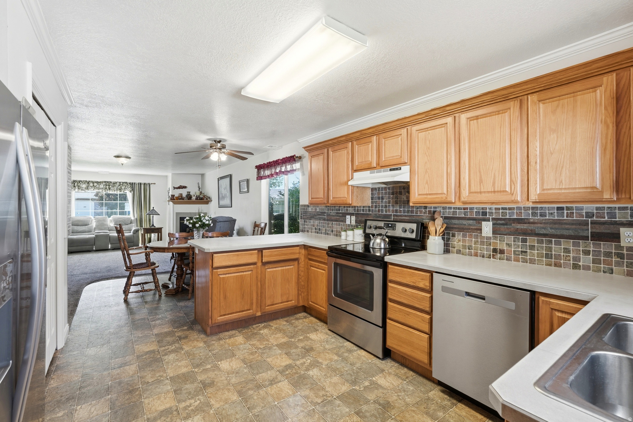 MOUNTAIN VIEW RETIREMENT COMMUNITY - Residential