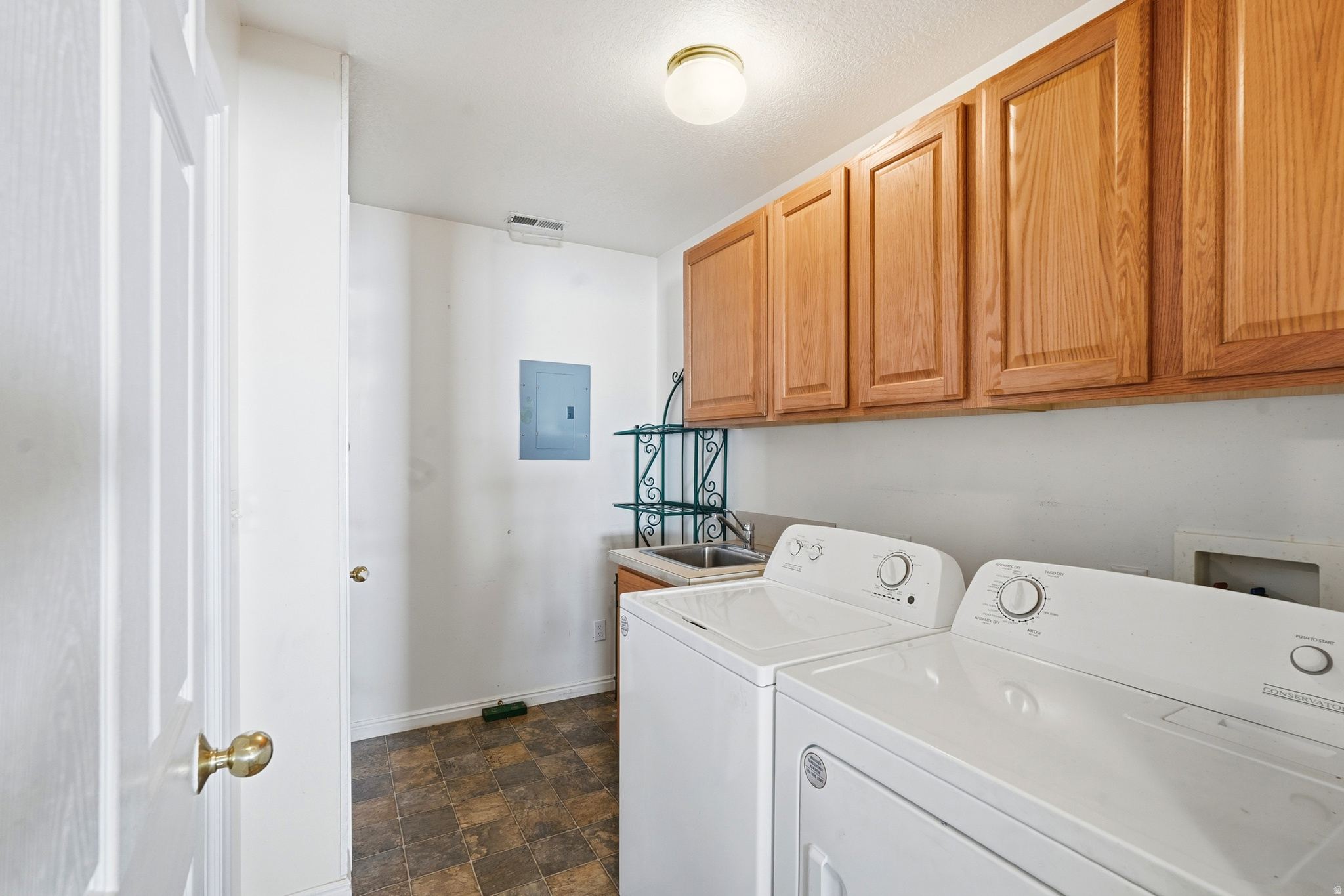 MOUNTAIN VIEW RETIREMENT COMMUNITY - Residential