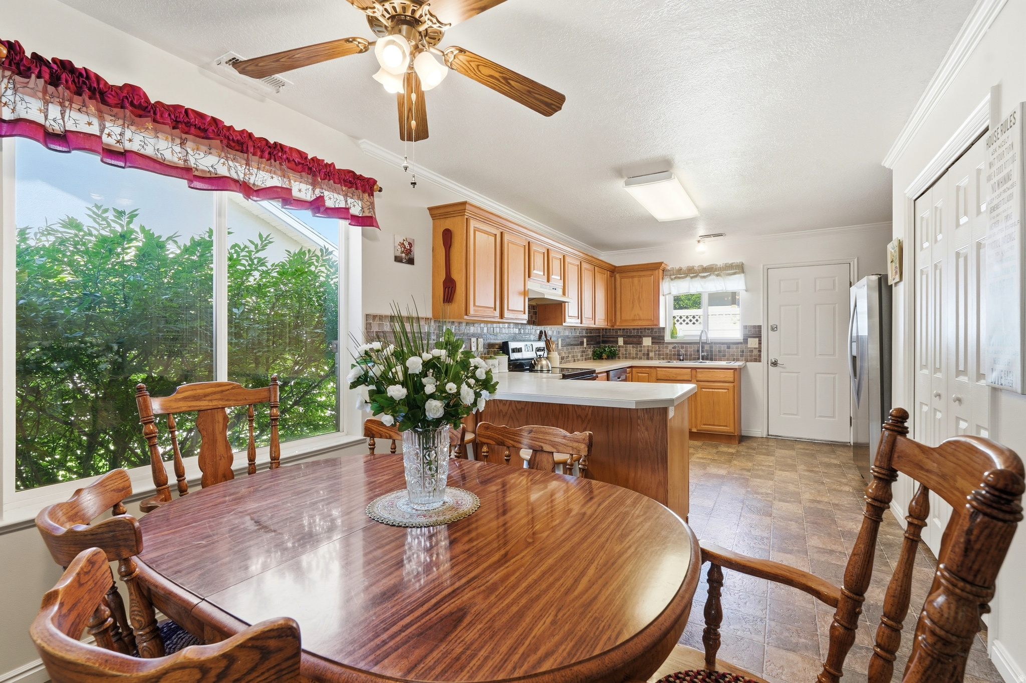 MOUNTAIN VIEW RETIREMENT COMMUNITY - Residential