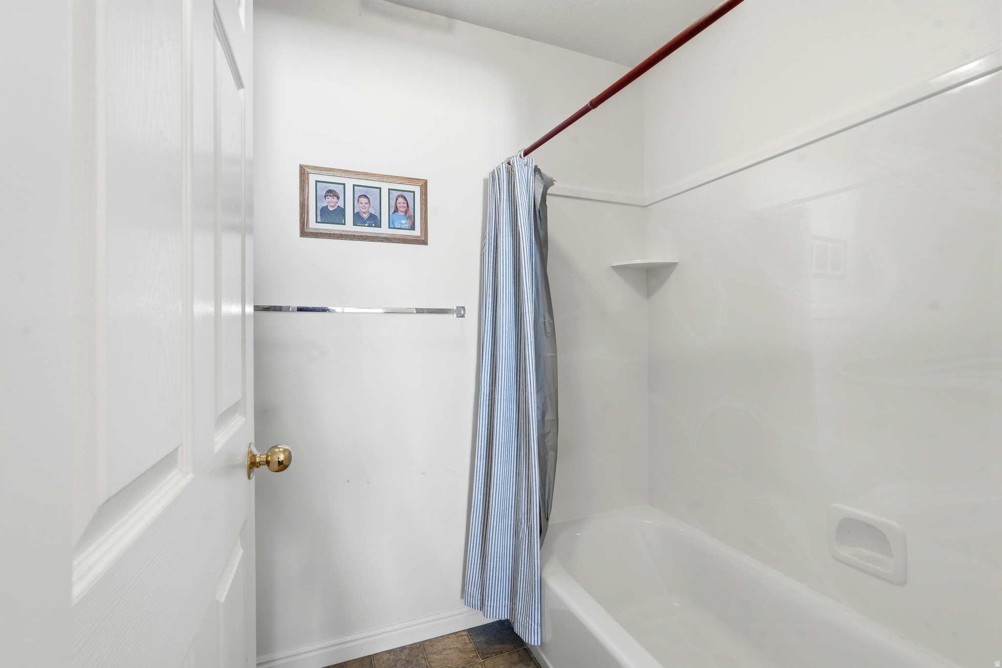 MOUNTAIN VIEW RETIREMENT COMMUNITY - Residential