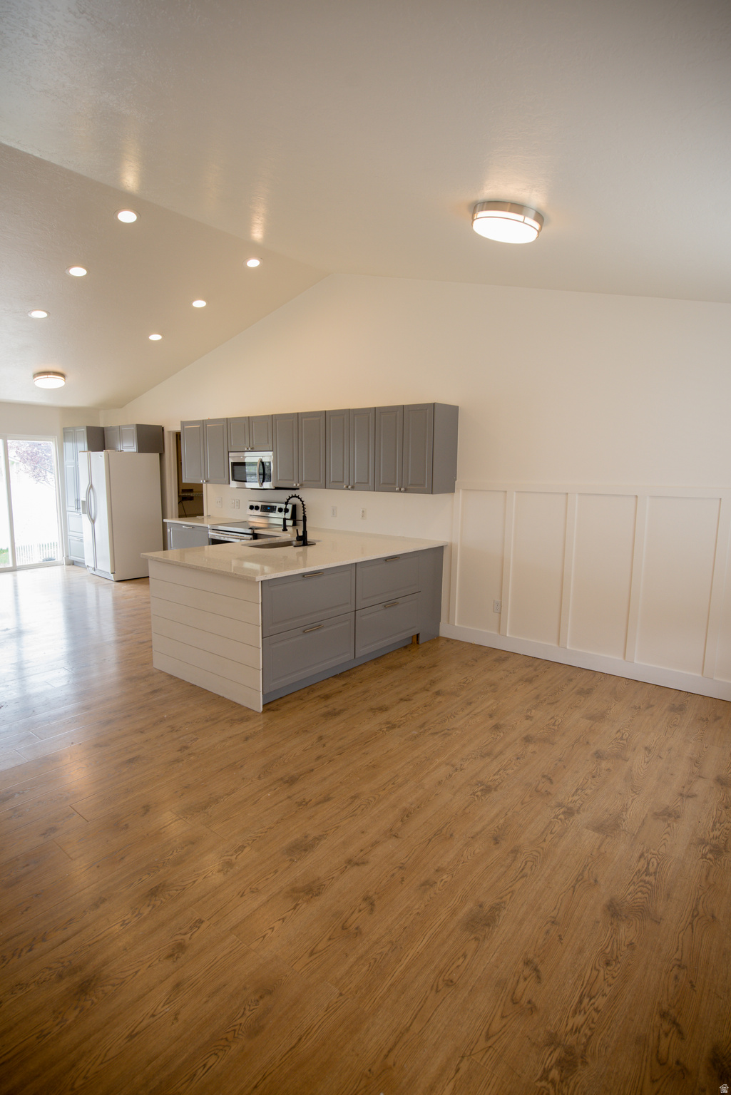 REESE - Residential