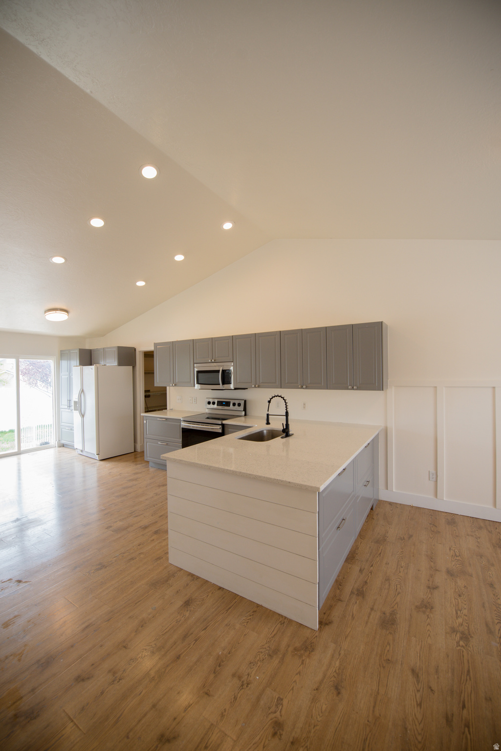 REESE - Residential