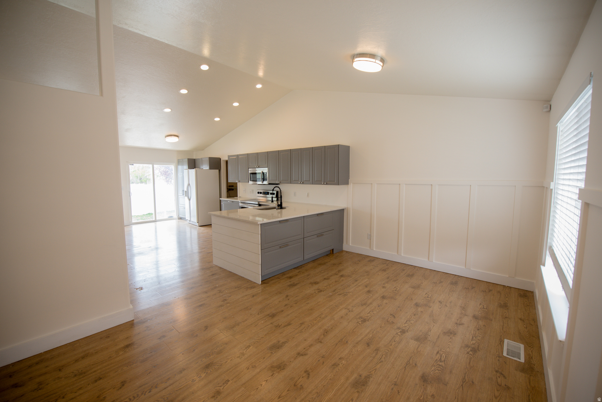 REESE - Residential