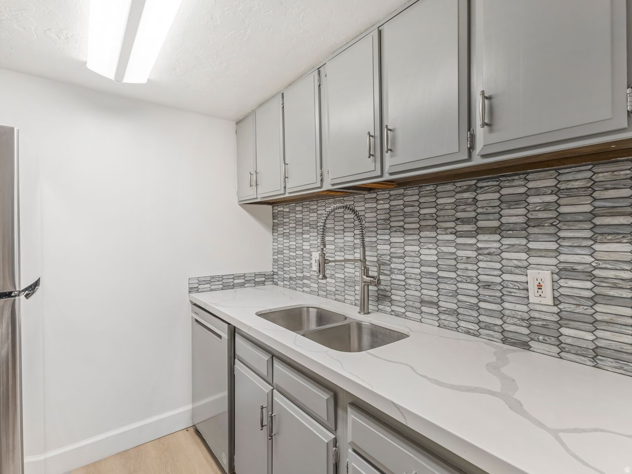 SILVER MAPLES - Residential