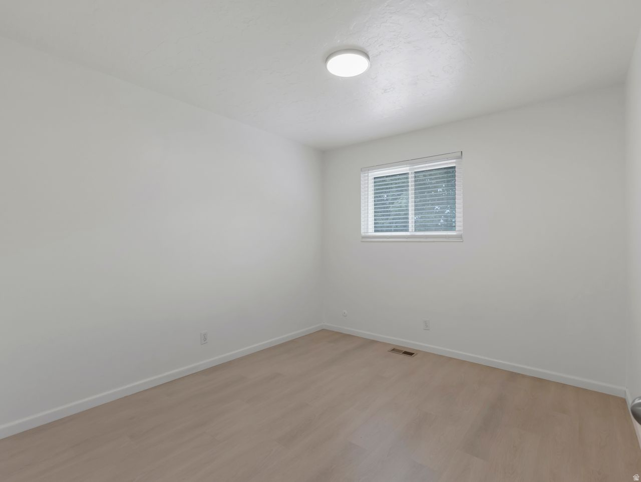 SILVER MAPLES - Residential