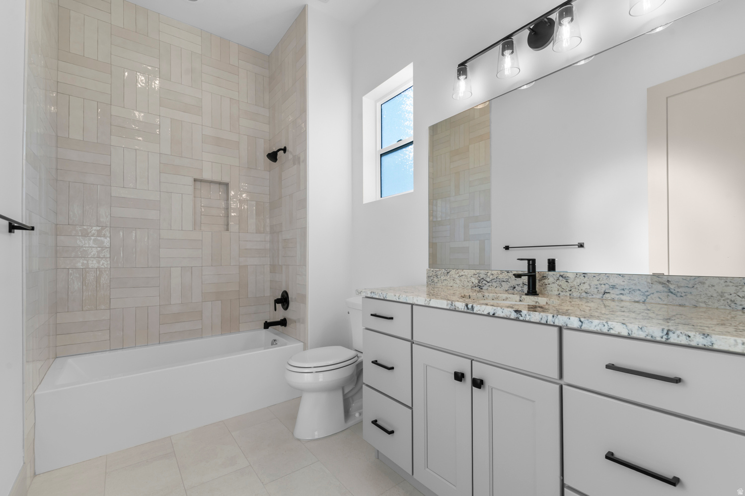 WEBER VIEW 213 - Residential