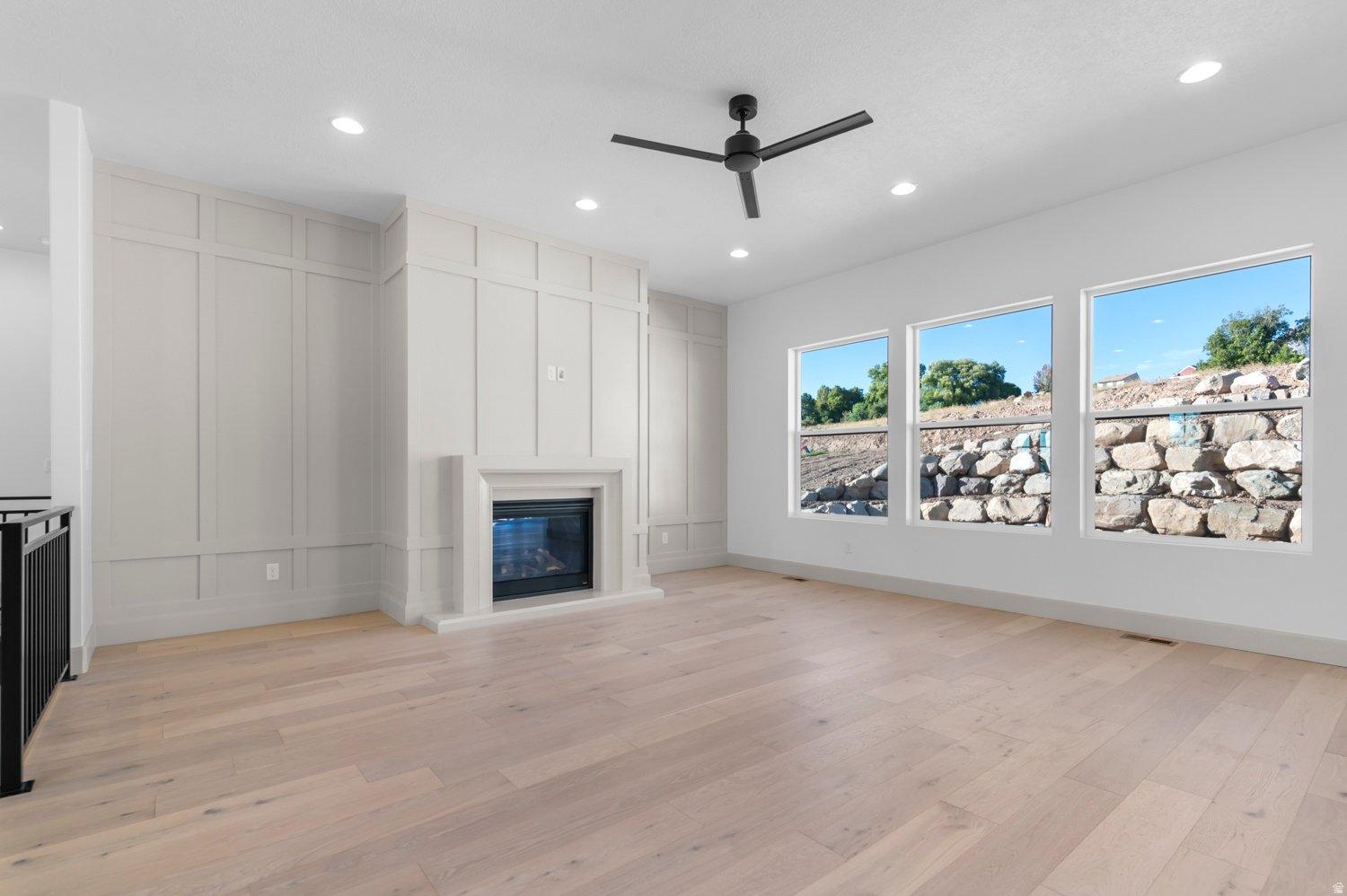 WEBER VIEW 213 - Residential