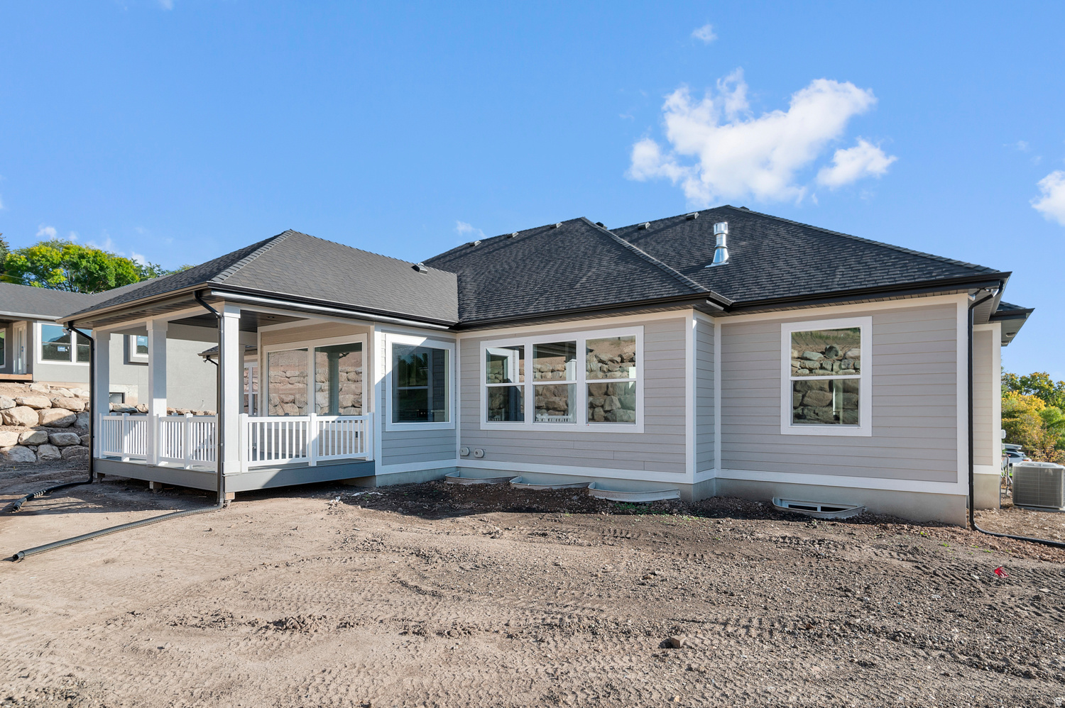 WEBER VIEW 213 - Residential