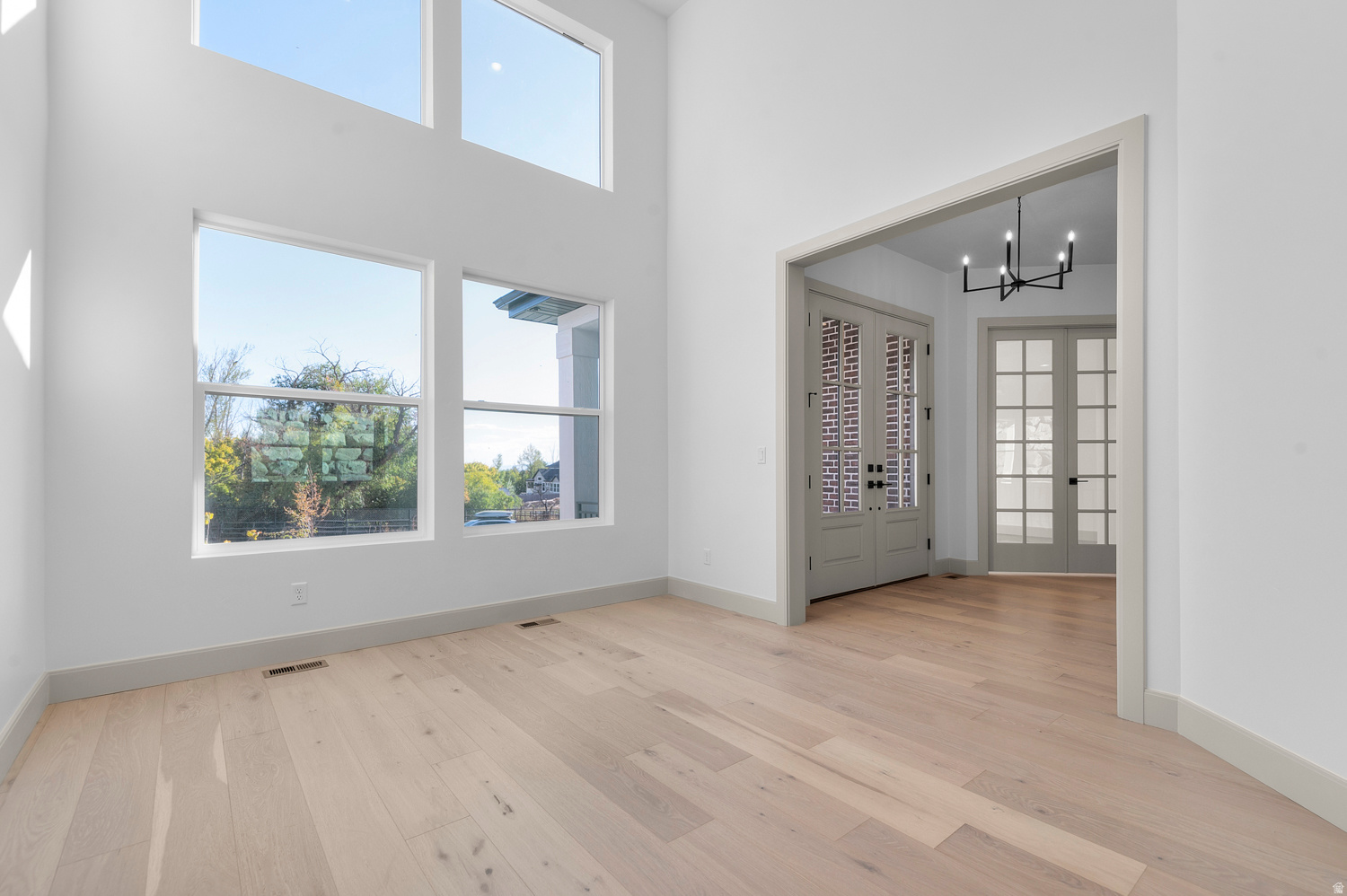 WEBER VIEW 213 - Residential