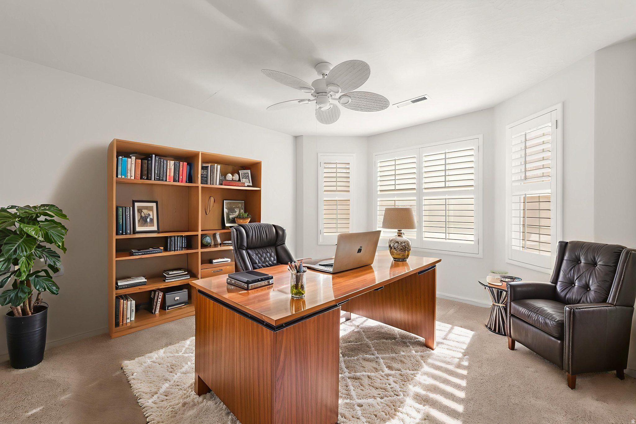 RIDGEPOINTE - Residential