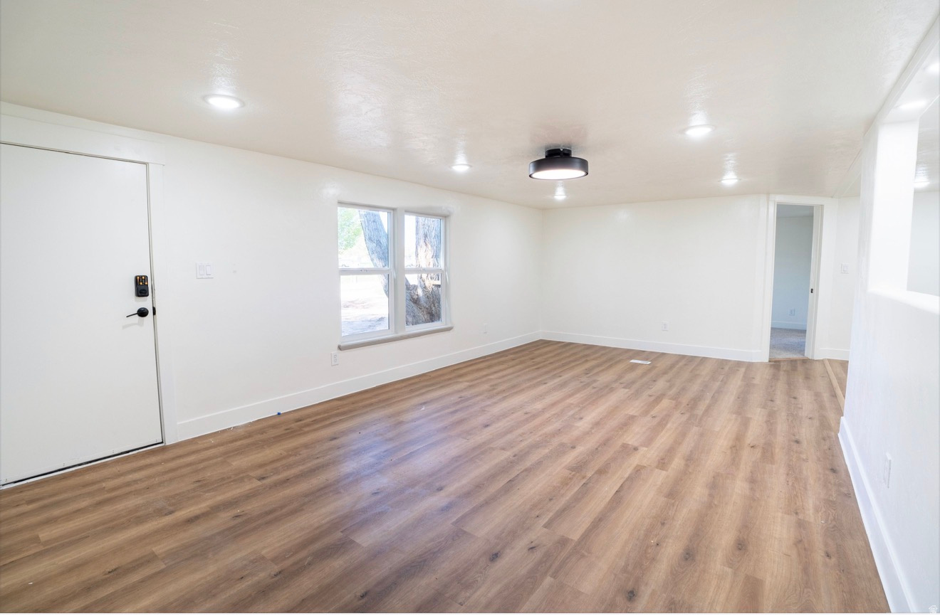 ESQUIRE ESTATES SUBDIVISION - Residential