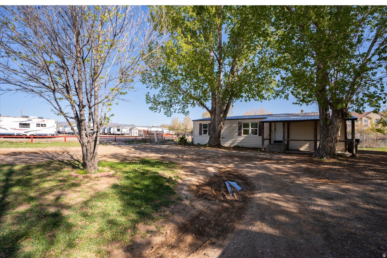 ESQUIRE ESTATES SUBDIVISION - Residential