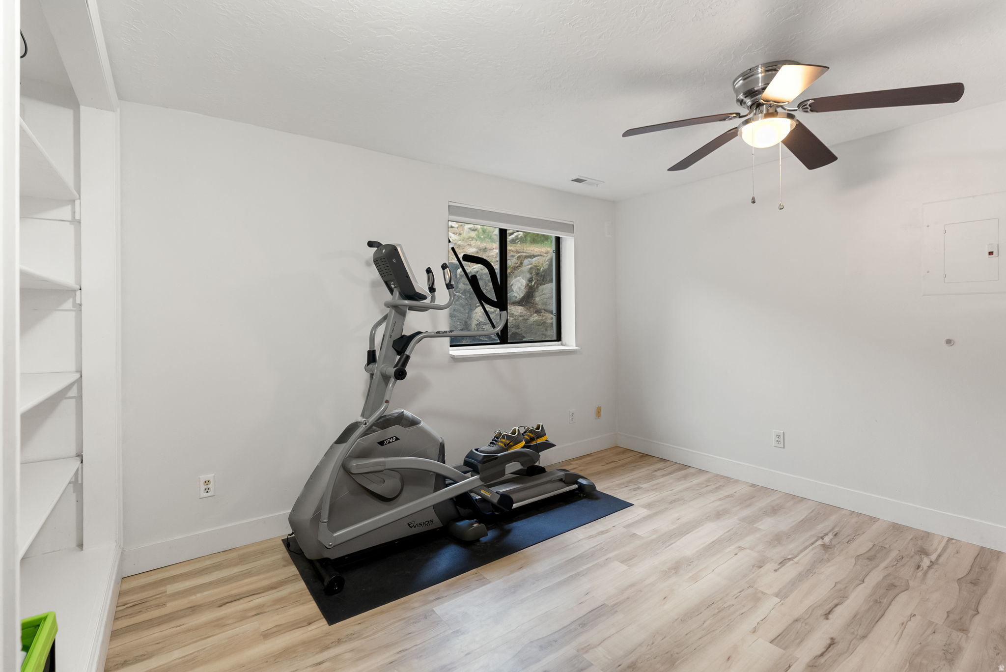CONTINENTAL ESTATES - Residential