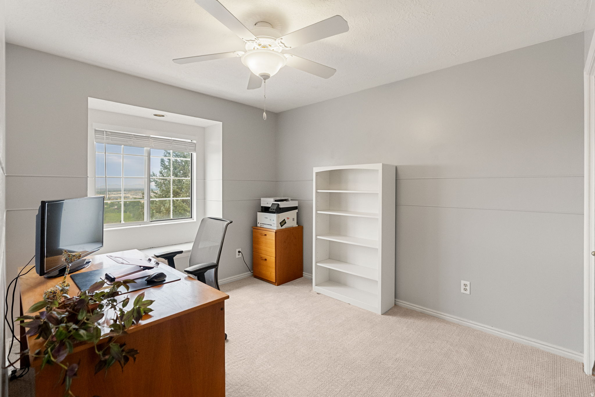 CONTINENTAL ESTATES - Residential