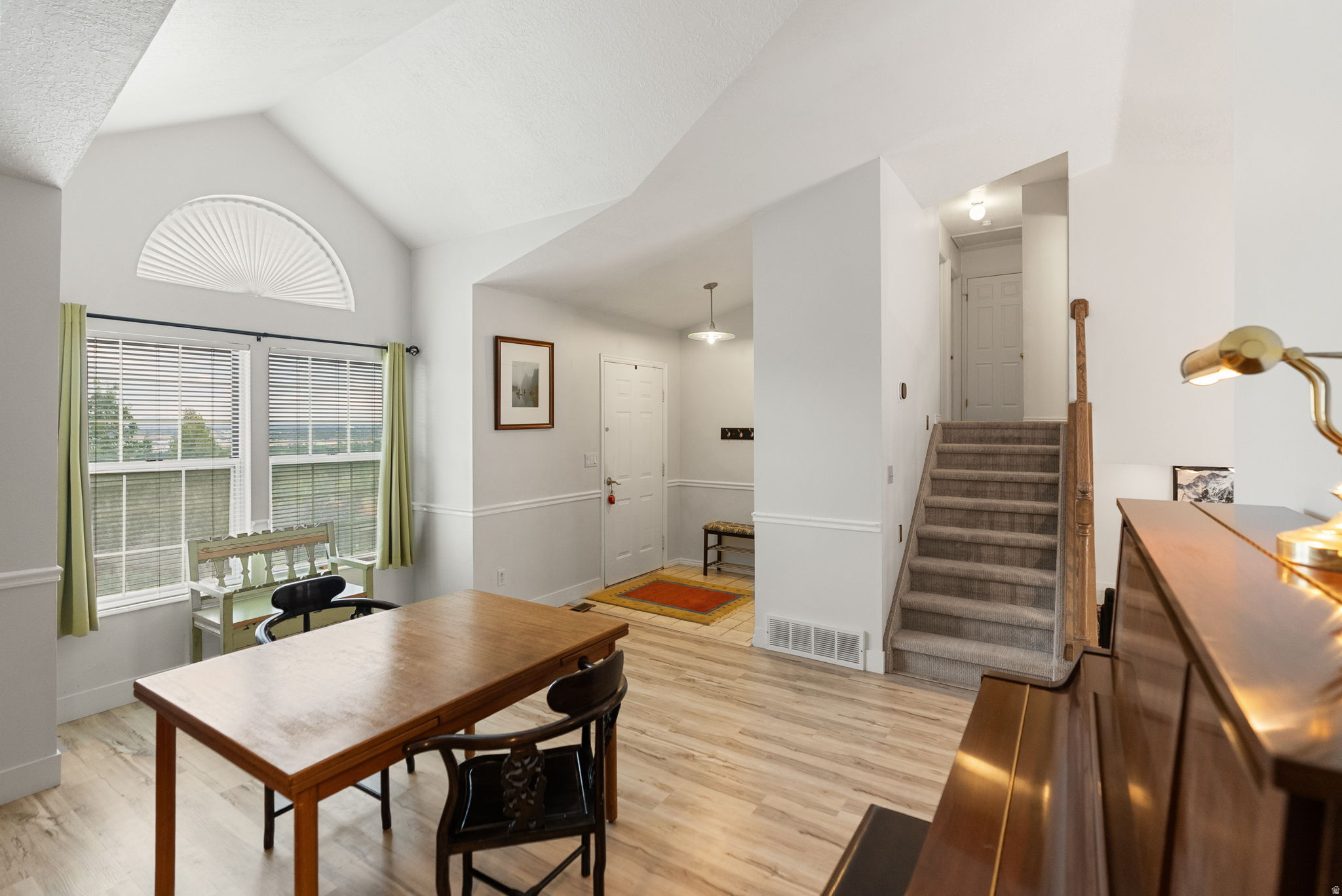 CONTINENTAL ESTATES - Residential
