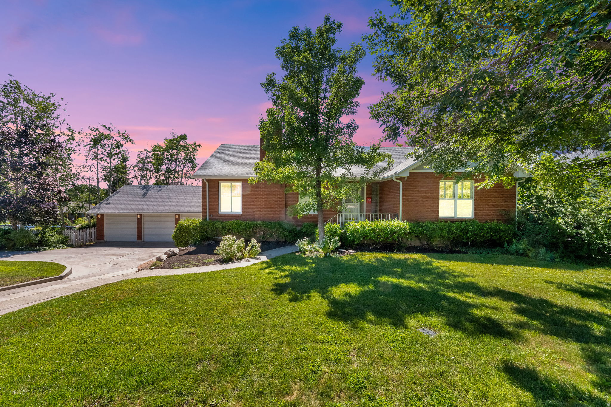 CAMBROSE SUB - Residential