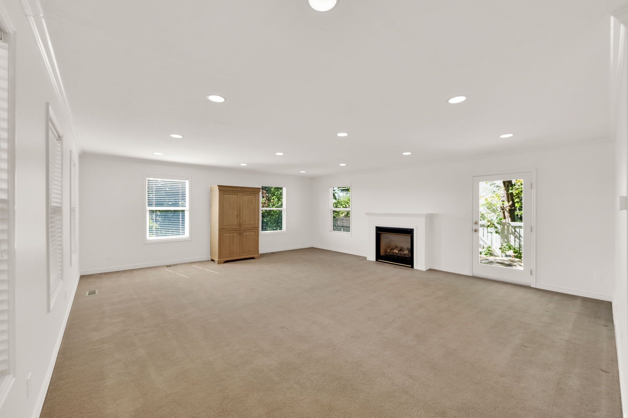 CAMBROSE SUB - Residential