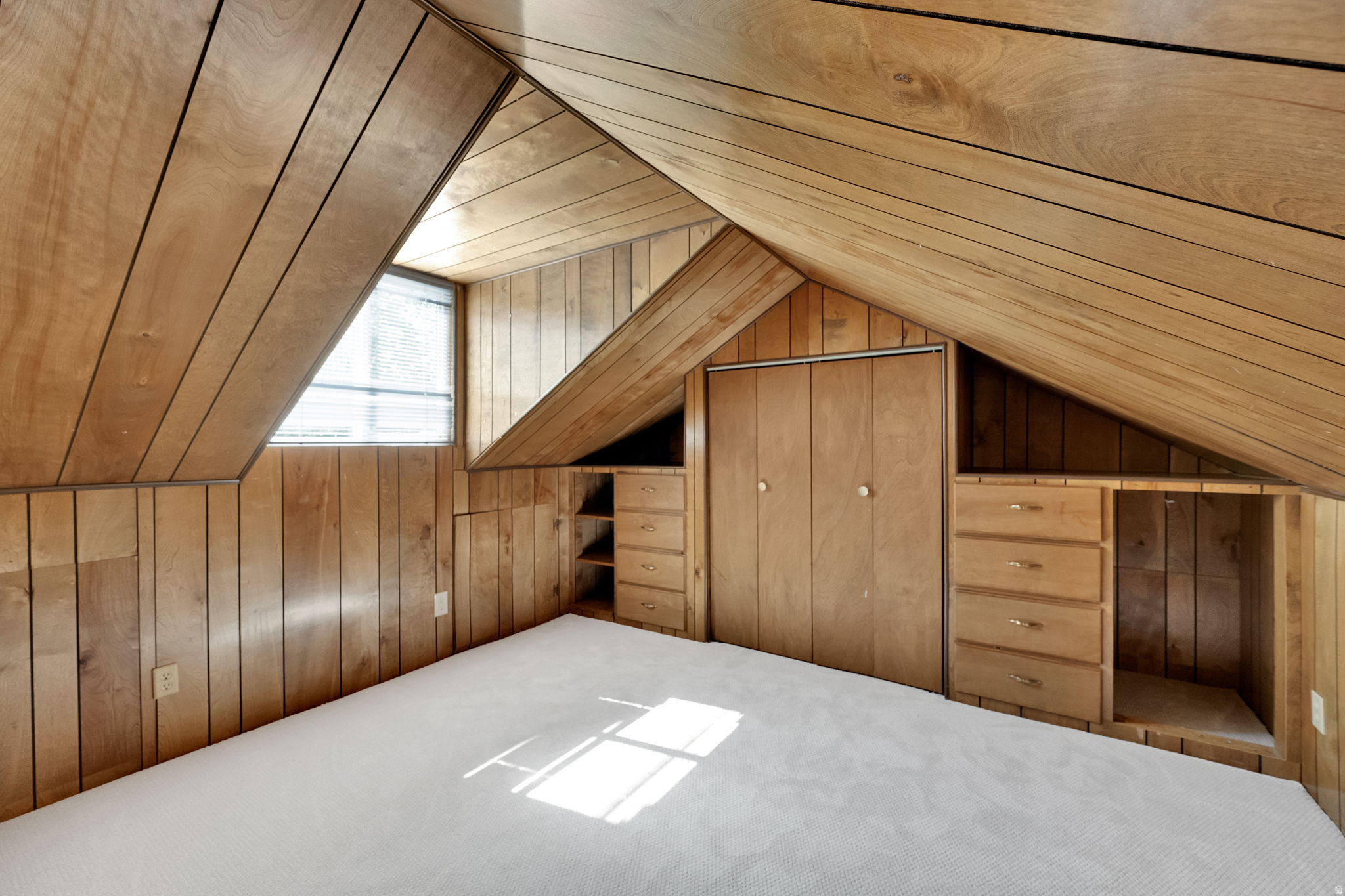 CAMBROSE SUB - Residential