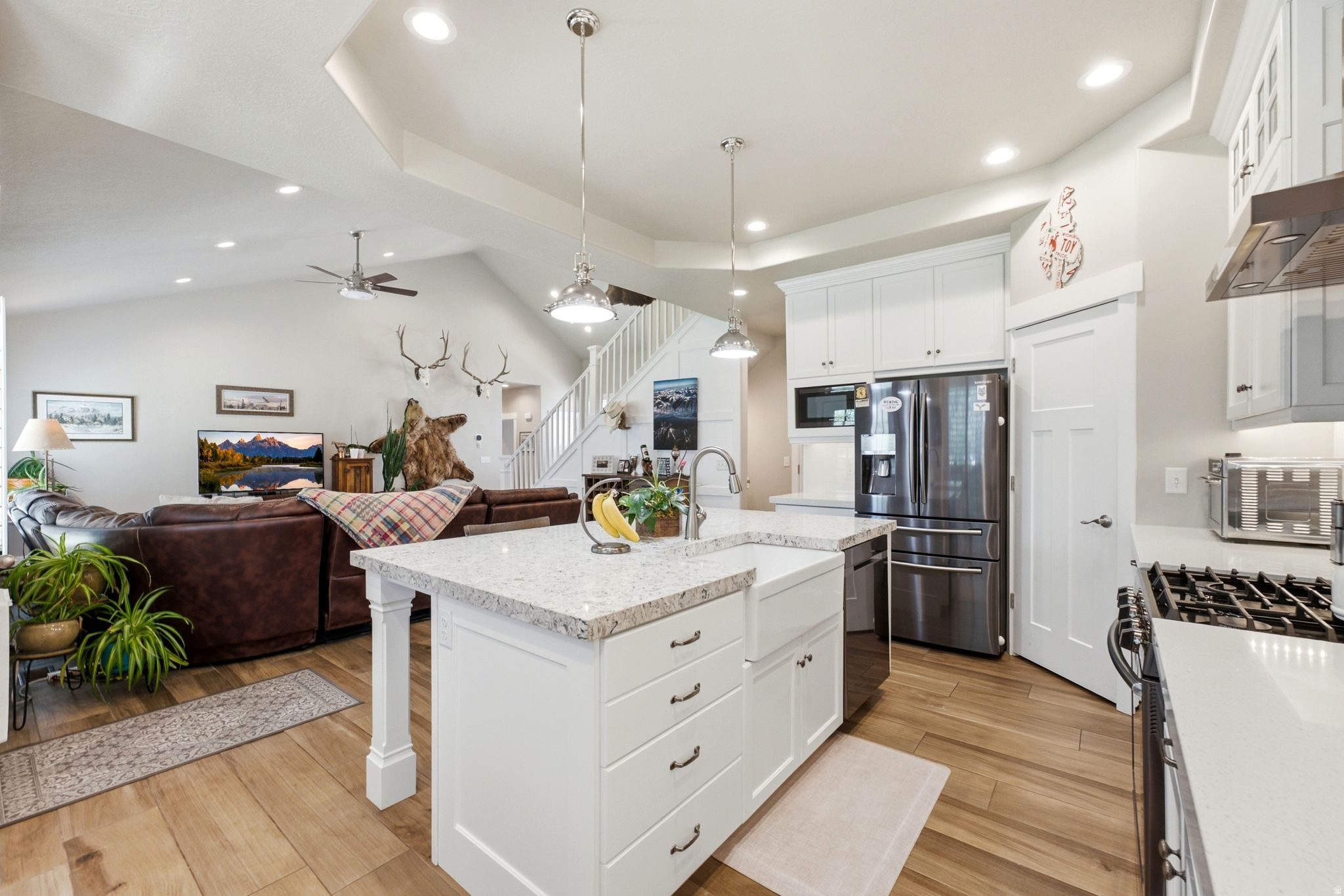 RIVER BLUFFS SUBDIVISION - Residential
