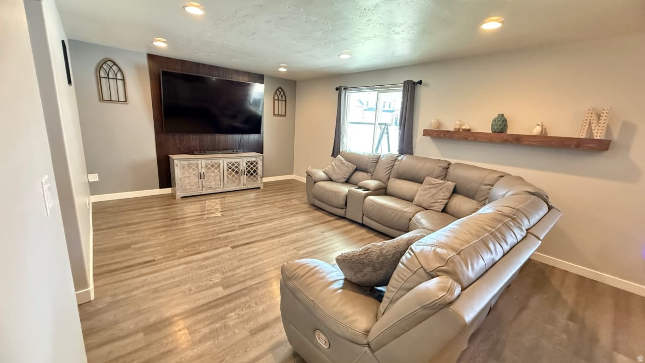 LOT 3012, STANSBURY - Residential
