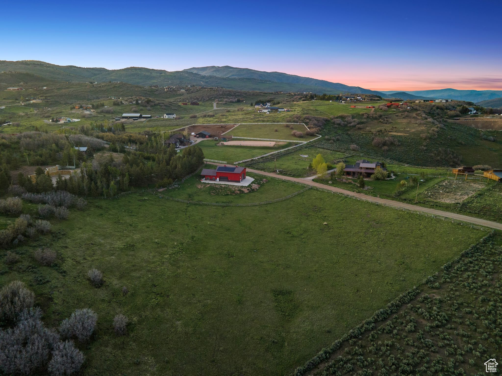 SILVER CREEK ESTATES - Land