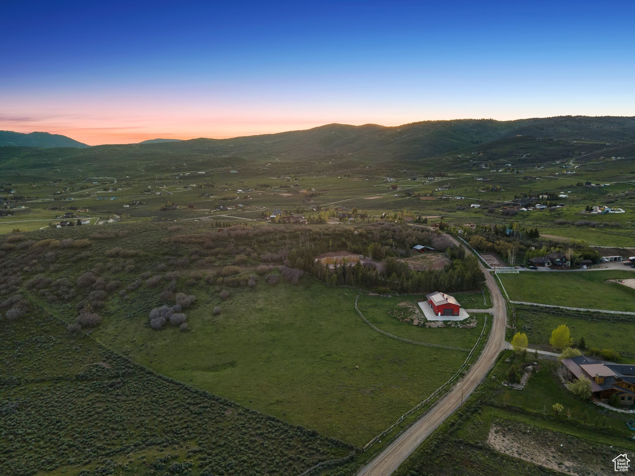 SILVER CREEK ESTATES - Land