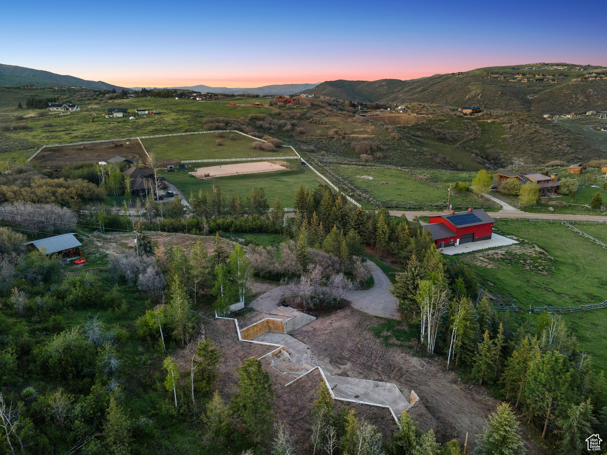 SILVER CREEK ESTATES - Land