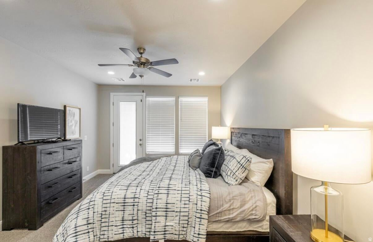 ESCAPES AT THE LEDGES PH 4 - Residential