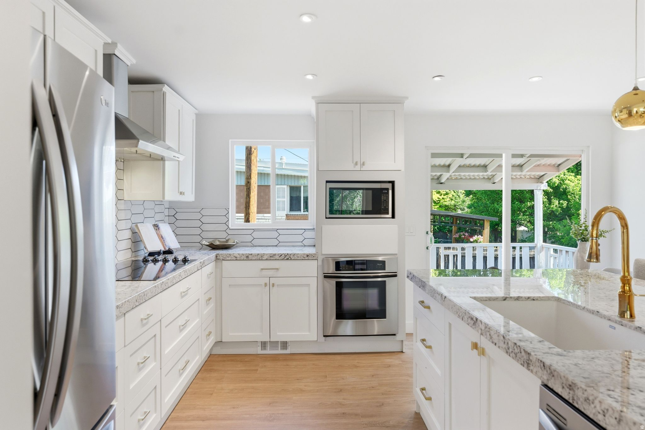 SCOTTSVILLE SUB - Residential