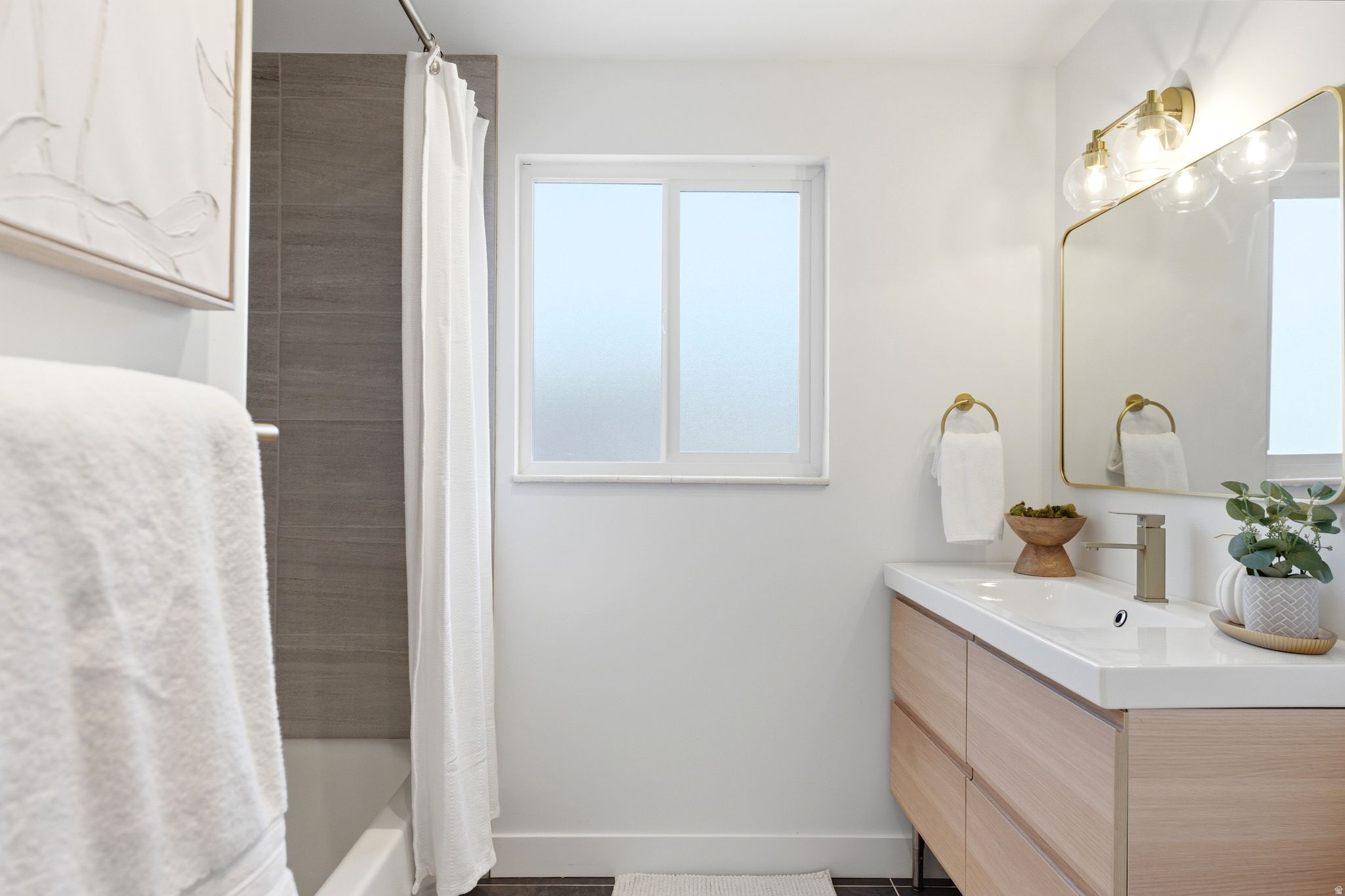 SCOTTSVILLE SUB - Residential
