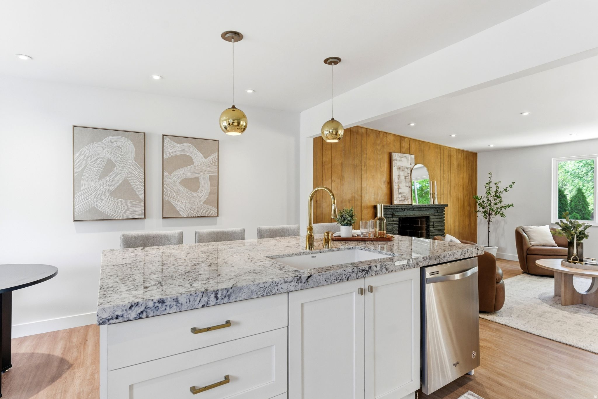 SCOTTSVILLE SUB - Residential