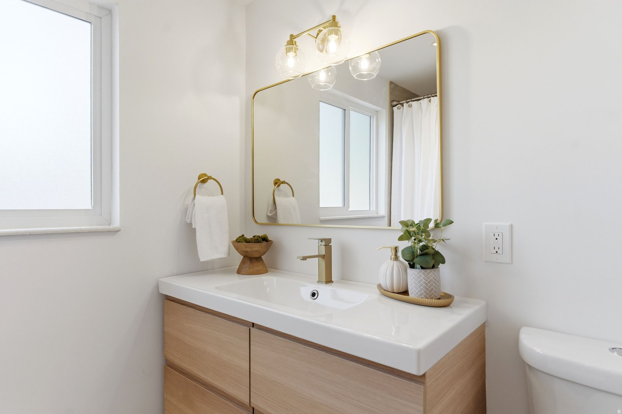 SCOTTSVILLE SUB - Residential