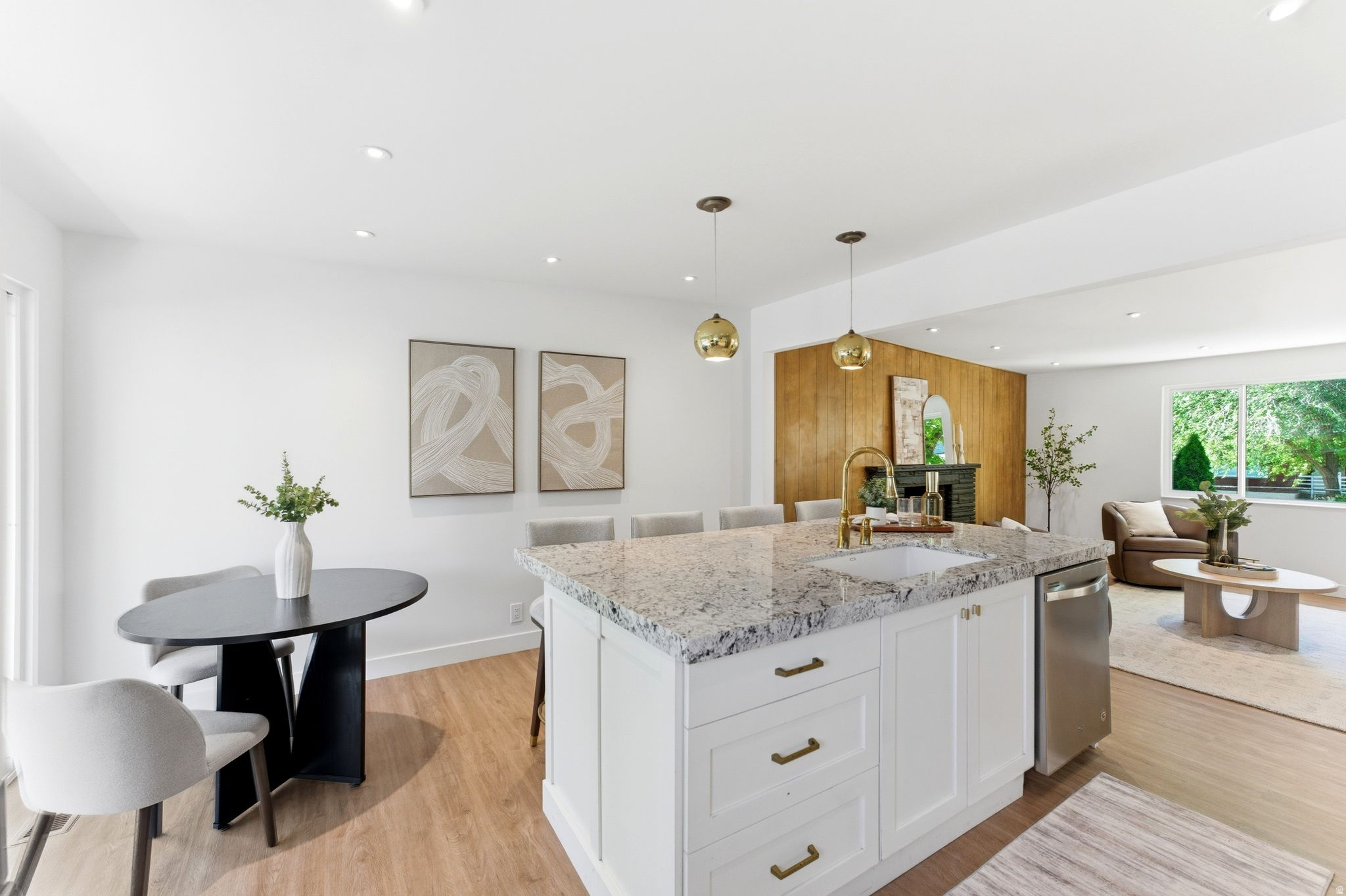 SCOTTSVILLE SUB - Residential