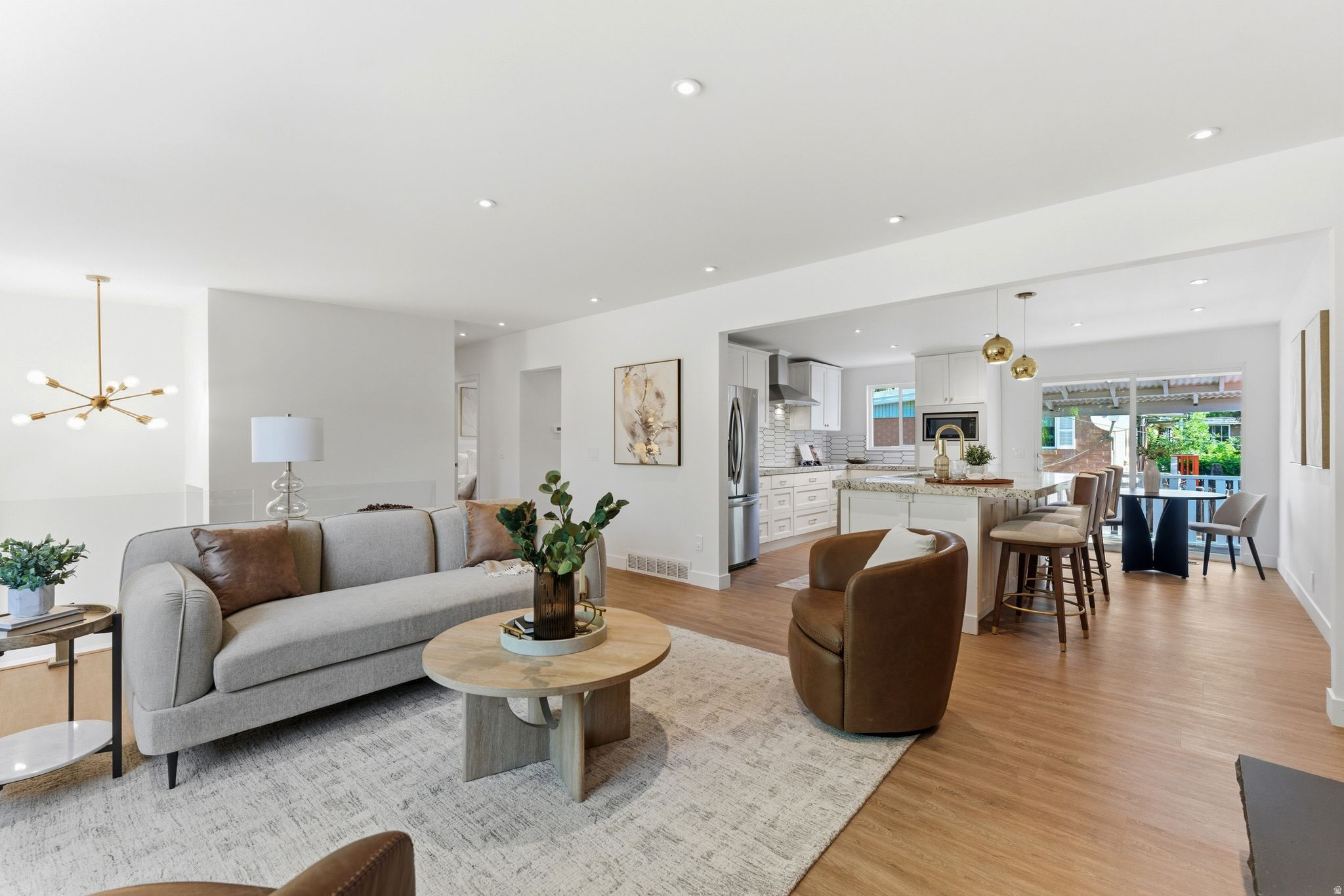 SCOTTSVILLE SUB - Residential